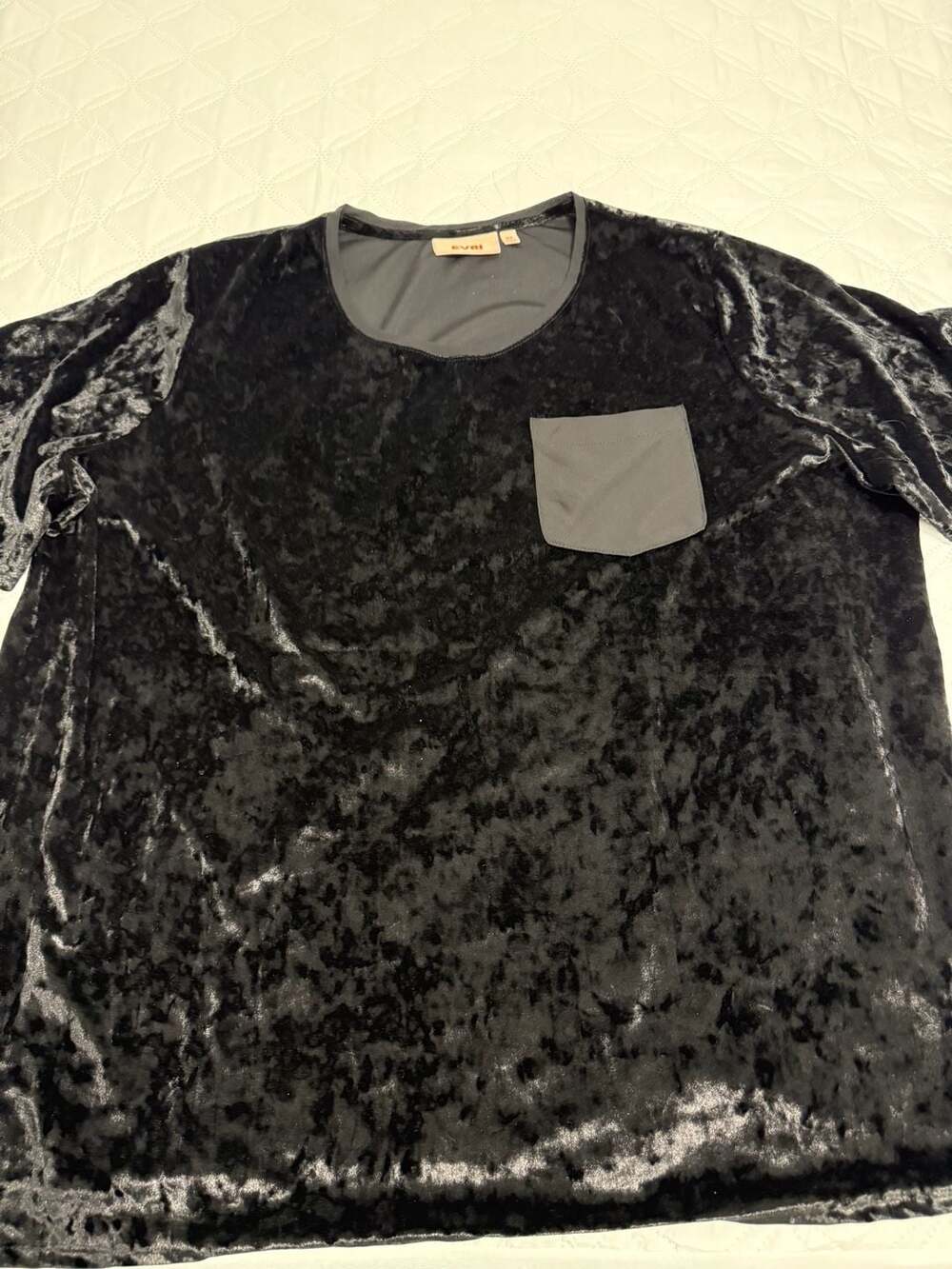 Evri Womens Plus Size 3X Black Crushed Velvet Short Sleeve Pocket Tee